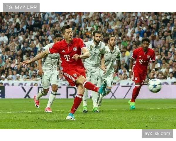 莱万多夫斯基肩伤恢复进展顺利，迎来职业生涯关键转折点