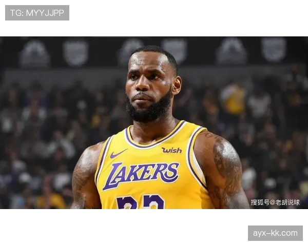 杜埃与格拉利什持球能力对比:过人技巧与节奏控制解析 杜埃与格拉利什持球能力对比:过人技巧与节奏控制解析